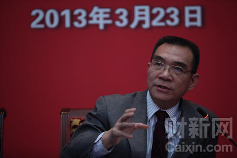 林毅夫2020GDP_林毅夫女儿照片图