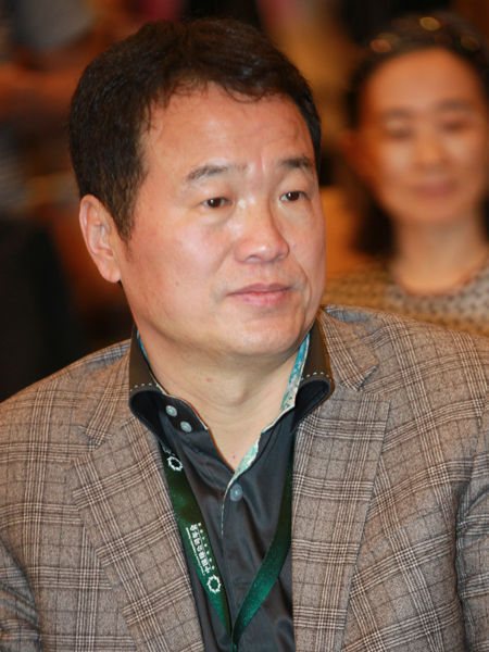 “2014绿公司年会”于4月20日-22日在广西南宁举行。上图为中坤投资集团有限公司董事长黄怒波。(图片来源：新浪财经 梁斌 摄)