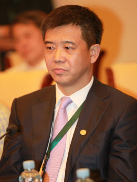 “2014绿公司年会”于4月20日-22日在广西南宁举行。上图为广州尚品宅配家具用品有限公司董事长李连柱。(图片来源：新浪财经 梁斌 摄)