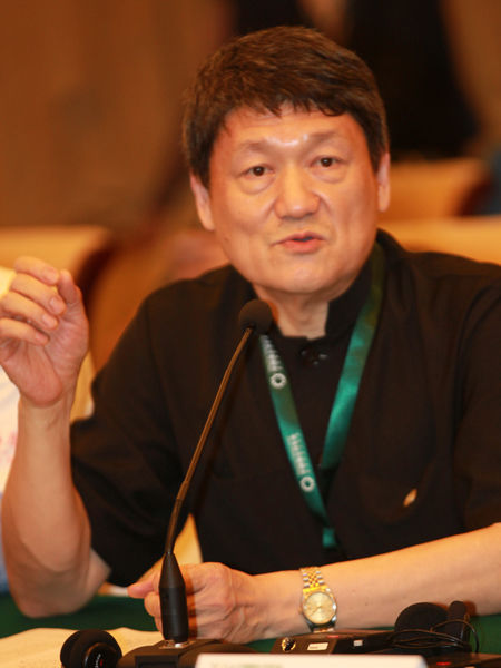 “2014绿公司年会”于4月20日-22日在广西南宁举行。上图为皇冠集团董事长江永雄。(图片来源：新浪财经 梁斌 摄)