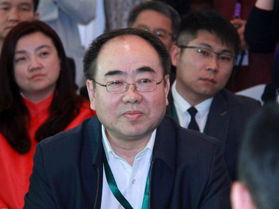 “2015中国绿公司年会”于4月20日在沈阳举行。上图为广联达软件股份有限公司董事长刁志中。(图片来源：新浪财经 刘海伟 摄)