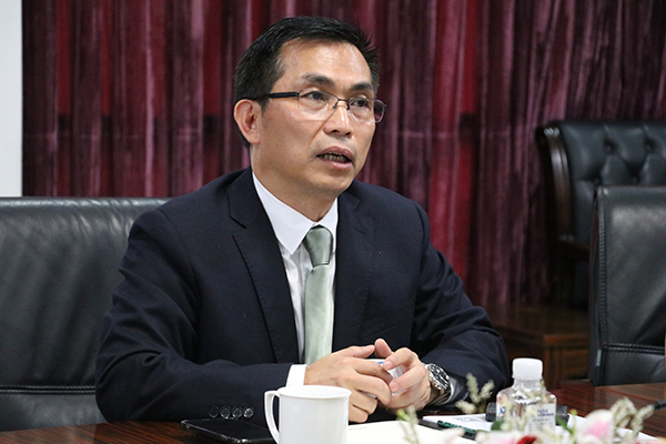 陈成辉在座谈交流中发言